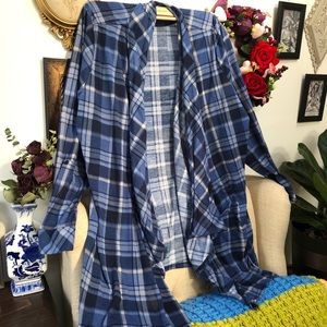Plaid Sweater no buttons Plus Size